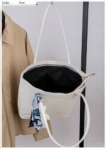 Photo 5780425024756976856 y