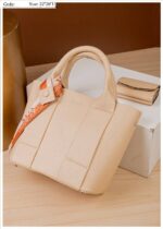 Photo 5780425024756976885 y