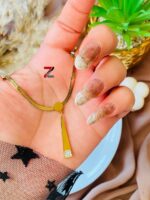 Photo 5780488800726354696 y