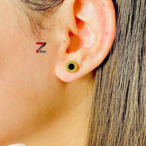 Photo 5787332672198740939 y