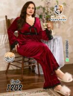 Photo 5791676632186686326 y