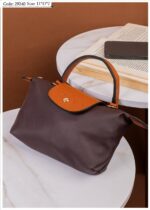 Photo 5803169303245818990 y