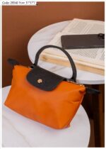 Photo 5803169303245818992 y