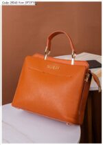 Photo 5803169303245819030 y