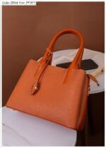 Photo 5803169303245819036 y