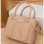 Photo 5823235867194100778 y