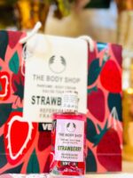 Photo 5942526230194669642 y