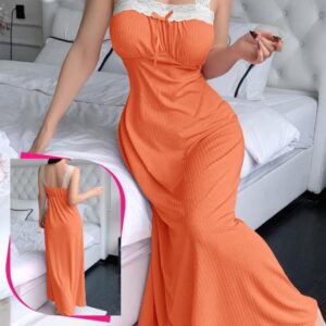 Photo 5976564503145465471 y