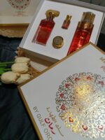 Photo 6023605330023402135 y