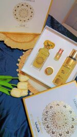 Photo 6023605330023402140 y