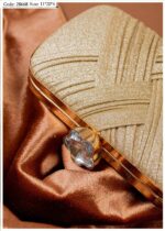 Photo 6048895824042855483 y