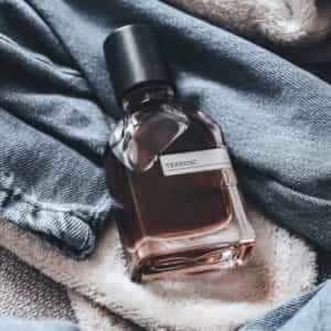 عطر تيروني من اورتو باريسي
