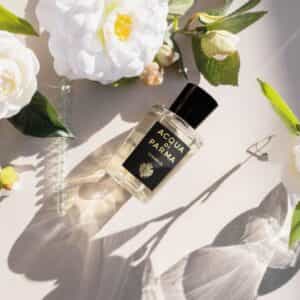 عطر كاميليا من أكوا دي بارما