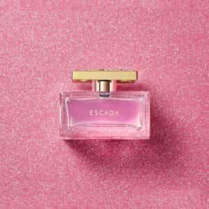 عطر اسبيشيالي إسكادا